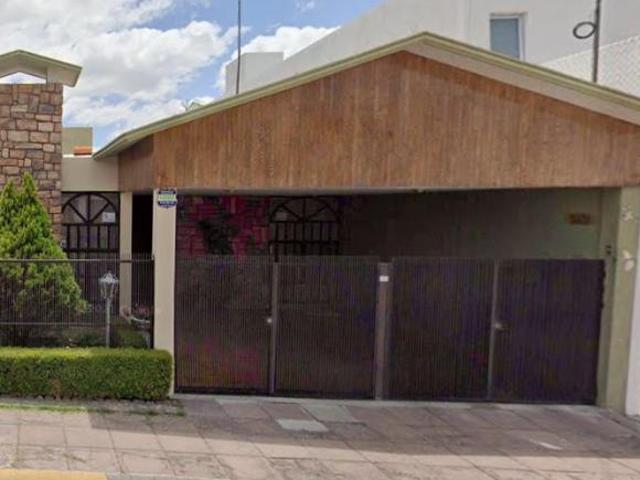 PRECIOSA CASA EN REMATE EN SIERRA DE LA CANELA, BOSQUES DEL PRADO NTE, AGS, AGS