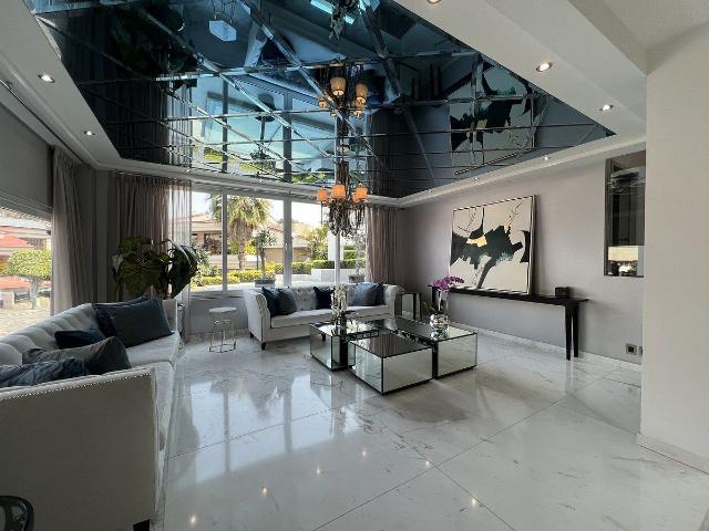 Preciosa casa en Renta y Venta en Tecamachalco en conjunto