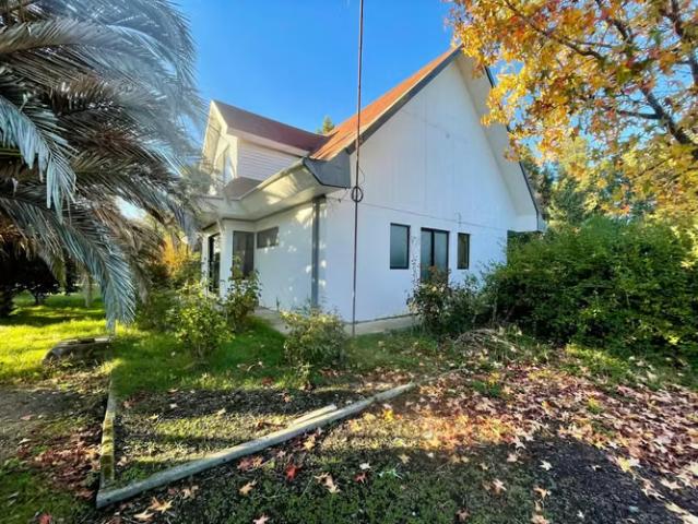 Preciosa casa estilo chileno regularizada en 5900 mtrs urbano, alta plusvalía | 5 dormitorios por 8500.00 en Chillán