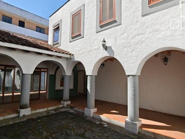 PRECIOSA. ! casa estilo colonial de 4 habitaciones en LAS ANIMAS