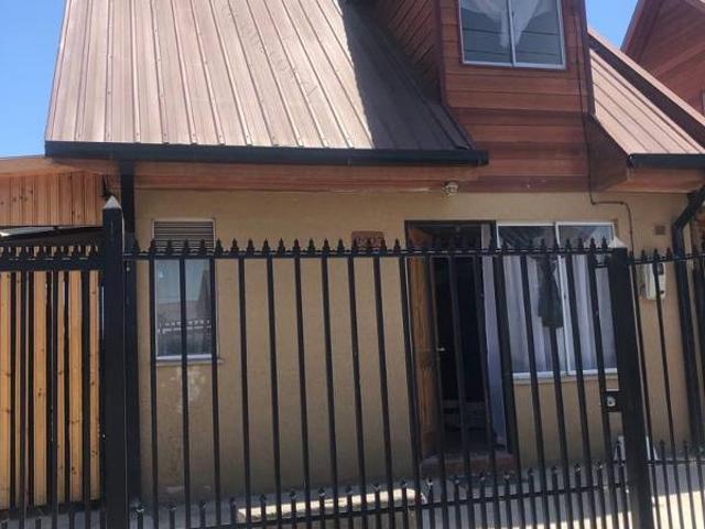 Preciosa casa para arriendo en Valles de Molina II, Molina
