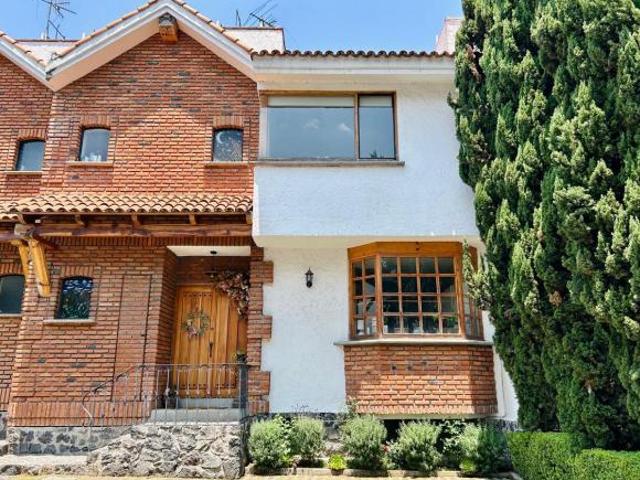 Preciosa casa