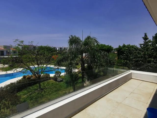 PRECIOSA CASITA PARA FIN DE SEMANA DE 5 RECAMARAS