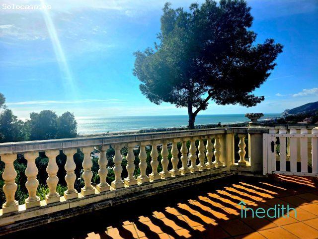 Preciosa gran casa en Bellamar Castelldefels con vistas al mar
