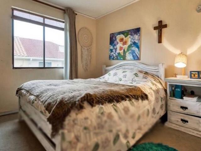PRECIOSA PIEZA Grecia 8385 EN CASA DE CONDOMINIO PRIVADO, ESTACIONAMIENTO Y PISCINA