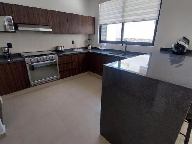 Residencias de Lujo en Xochitepec: Roof Garden y Jacuzzi Privado