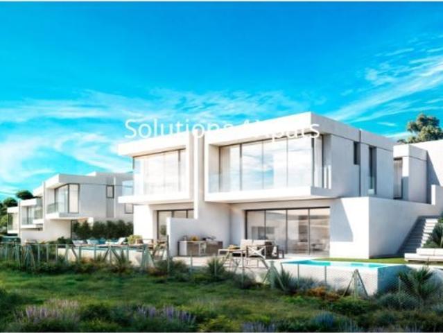 Preciosas casas pareadas de 4 dormitorios con piscina privada y espectaculares