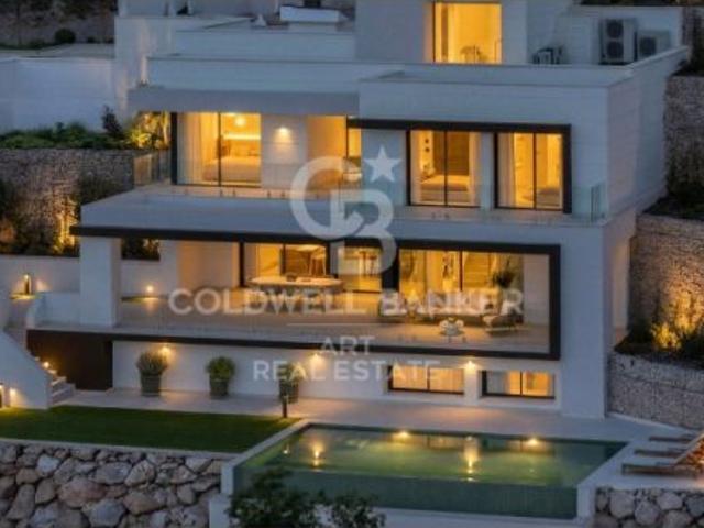 Preciosas villas de nueva construcción en Pinares de San Antón Málaga
