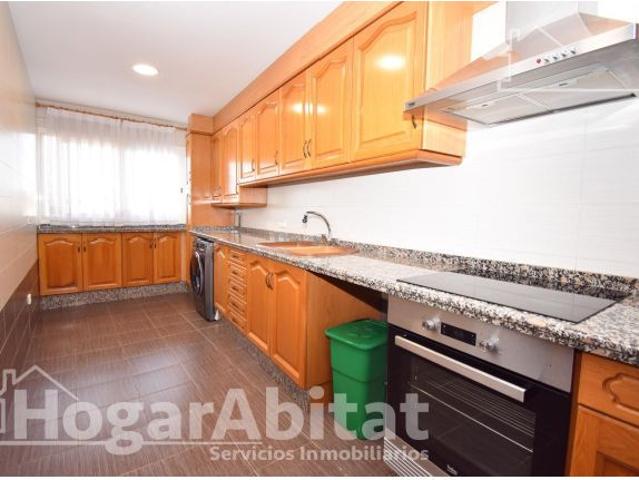 ¡PRECIOSAS VISTAS! MAGNÍFICO ÁTICO DÚPLEX, ALTO Y LUMINOSO CON TERRAZA
