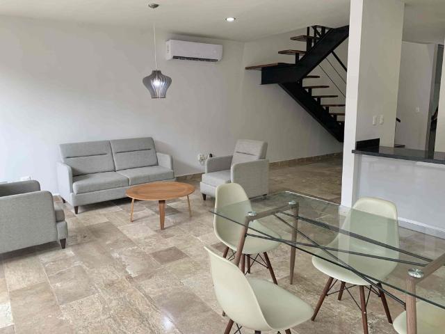 Precioso Townhouse completamente amueblado y con alberca