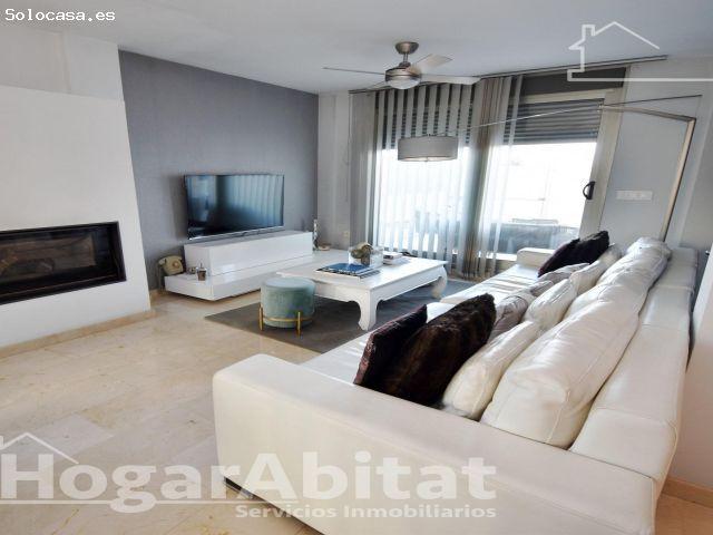 PRECIOSO ADOSADO PAREADO CON PISCINA, 3 TERRAZAS Y BARBACOA JUNTO AL PUERTO