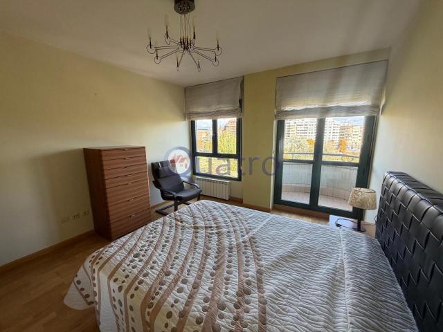 Precioso apartamento amueblado completamente exterior con impresionantes vistas
