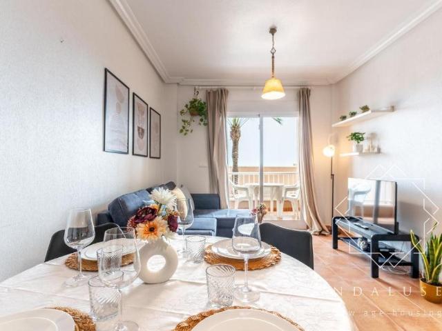 Precioso apartamento con vistas al mar El apartamento se com. 58m² Mojácar