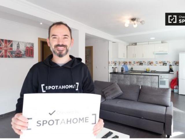 Precioso apartamento de 2 dormitorios en alquiler en Nazaret