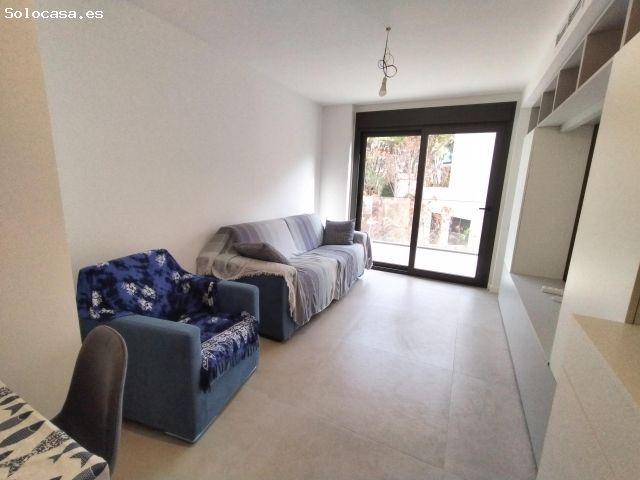 Precioso apartamento nuevo a un paso de la playa de La Fosca, con piscina!