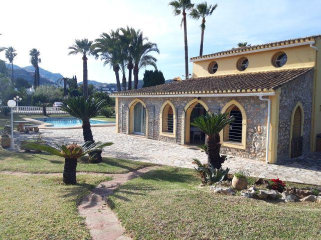 Precioso chalet en zona muy tranquila en alquiler