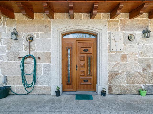 Precioso Chalet Rural de 270 m2 en pleno corazón de la Ribeira Sacra