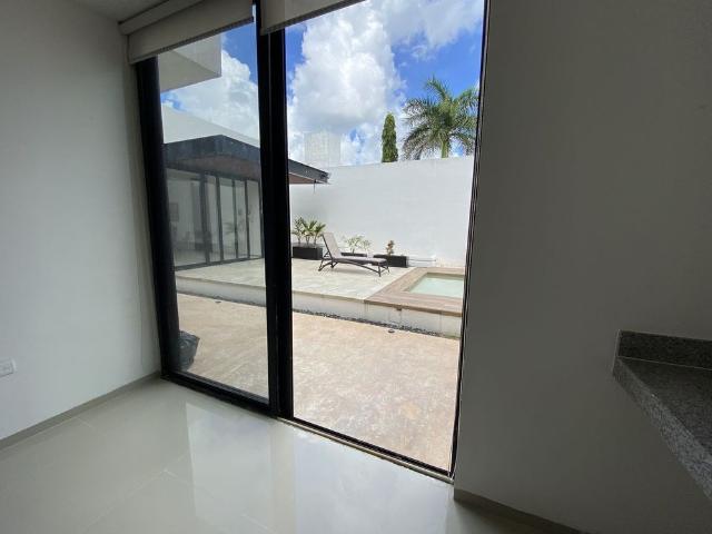 Precioso Depto con vista y salida a la piscina SEMI amueblado