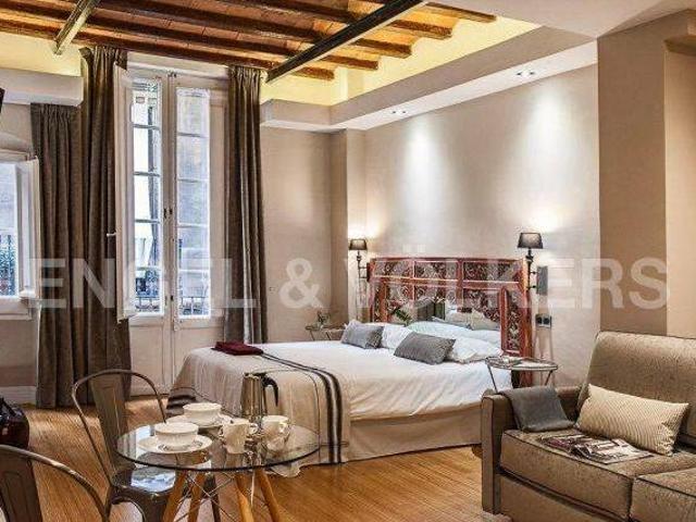 Precioso estudio en el centro de Barcelona