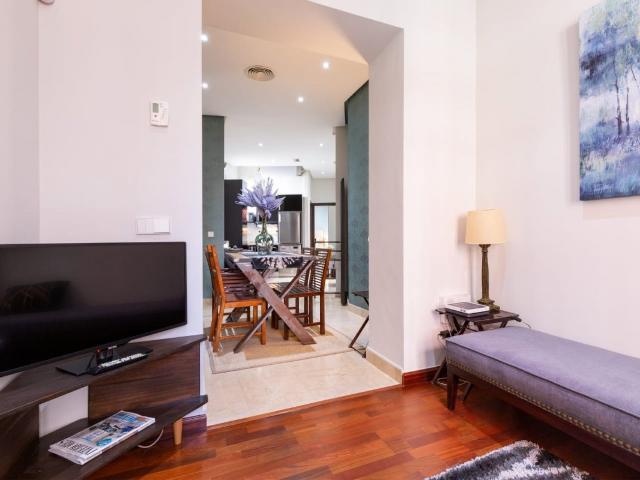 Precioso piso amueblado junto a Plaza Nueva