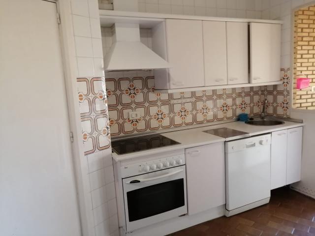 PRECIOSO PISO CÉNTRICO AMUEBLADO