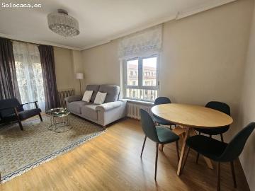 PRECIOSO PISO COMPLETAMENTE REFORMADO Y AMUEBLADO JUNTO PLAZA DE LOS BANDOS