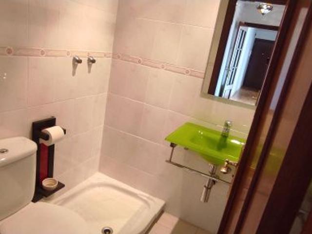 Precioso piso en alquiler larga temporada tres dormitorios y garaje