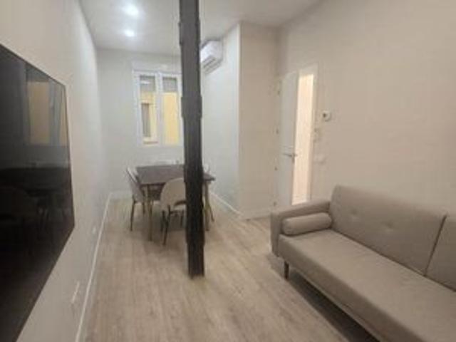 precioso piso interior muy luminoso, recién reformando