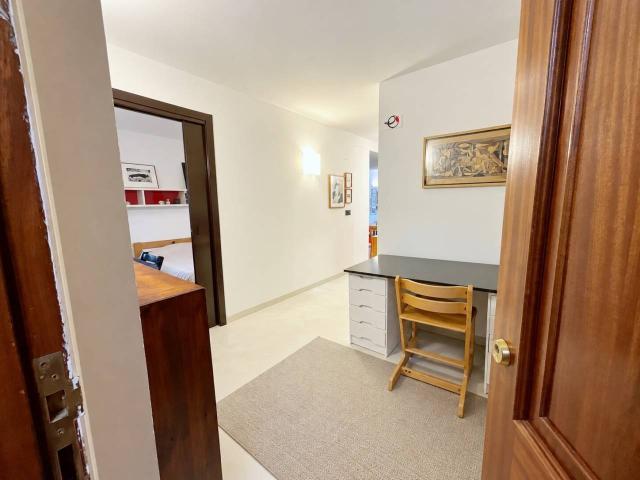 Precioso piso reformado en venta EXTERIOR a dos fachadas norte sur con ascensor a cota cero