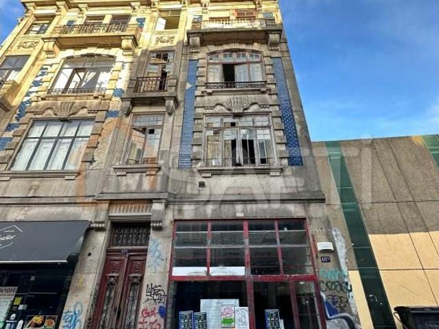 Prédio com projeto de reabilitação aprovado 0m² Cedofeita, Santo Ildefonso, Sé, Miragaia, São Nicolau e Vitória