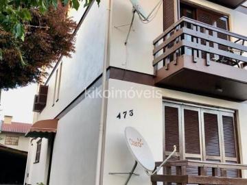 PRÉDIO COM 03 APARTAMENTOS