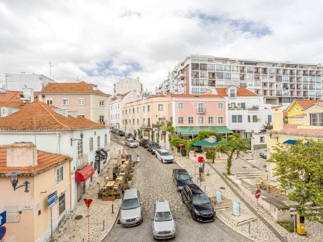 Prédio com 2 frações e vista de mar em Paço de Arcos, Oeiras 0m² Paco de Arcos