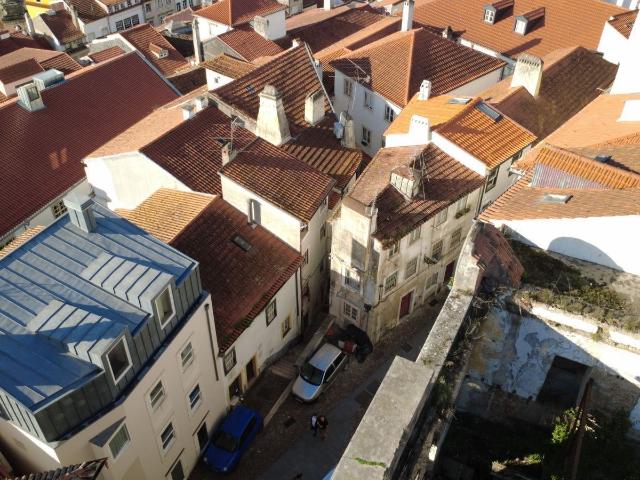 Prédio com 4 estúdios na Alta de Coimbra