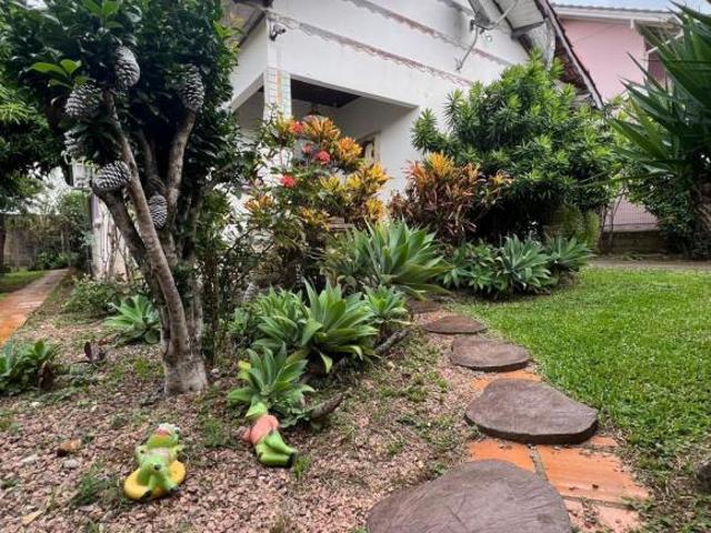 Prédio comercial + Casa a venda em Igrejinha no bairro Bom Pastor