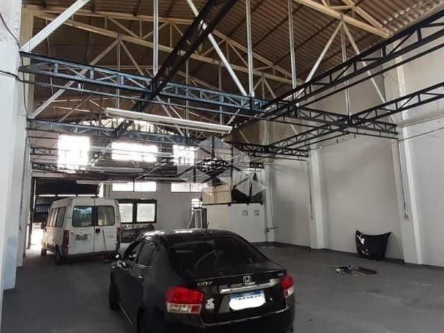 PRÉDIO COMERCIAL COM 230M2 NUM TERRENO DE 510M2 NO JARDIM FLORESTA