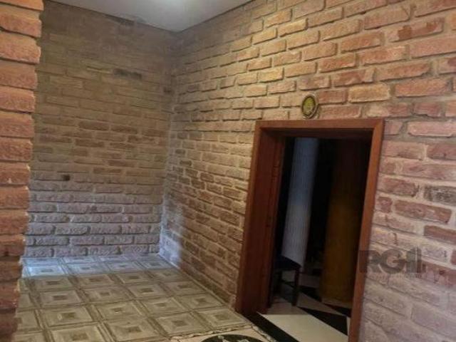 Prédio Comercial em Tristeza