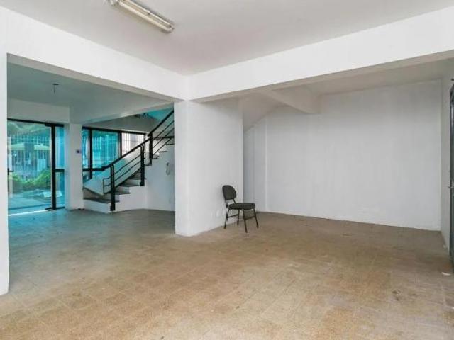 Prédio comercial 750m² Bairro Cavalhada