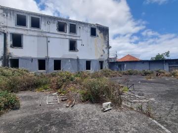 Prédio de grande volumetria no Funchal 1909m² Imaculado Coração De Maria