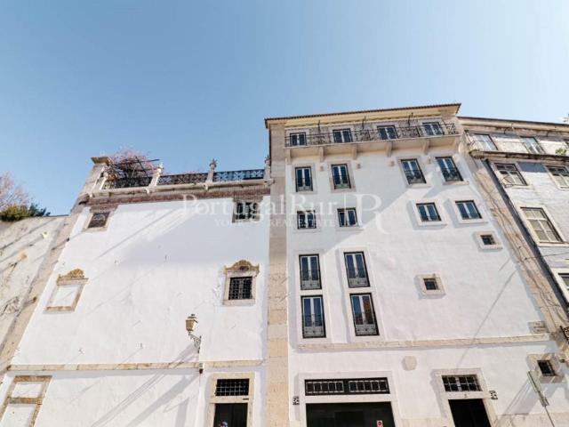 Prédio de luxo com 5 pisos, terraço e vistas rio 503m² Santa maria maior