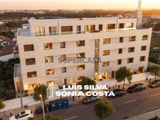 Prédio em Construção c/ 19 Apartamentos Excelente Investimento | 2 km da Praia Esmoriz