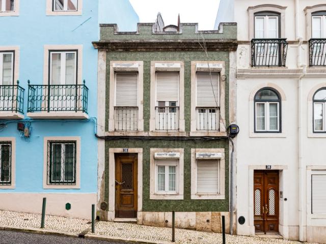 Prédio para reabilitação no Rato, em Lisboa