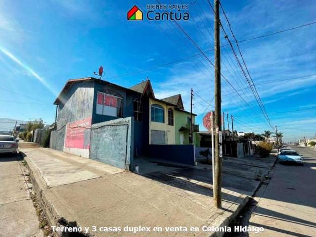 Predio en venta con tres casas y un terreno lateral | Col. Hidalgo, Ensenada