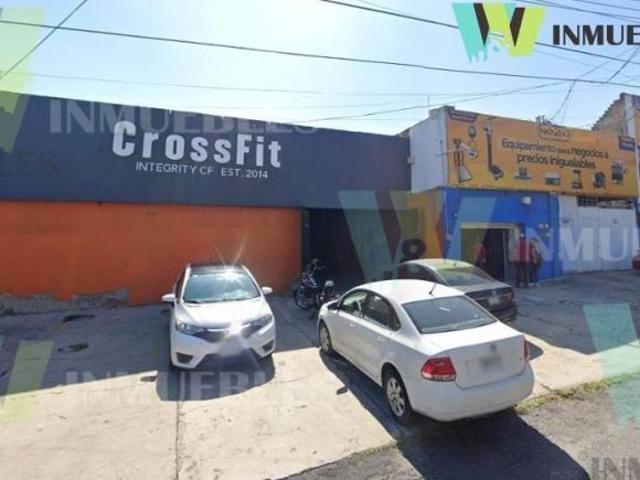 Predio en venta con uso de suelo mixto en Santa Elena Alcalde, Guadalajara