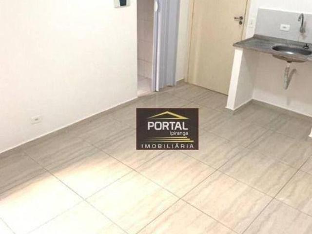 Prédio inteiro à venda COM RENDA, em frente ao metrô Vila Matilde!