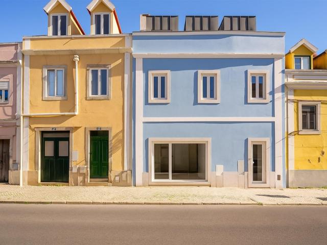 Prédio Novo 3 apartamentos com rentabilidade, Lisboa, Beato 185m² Beato