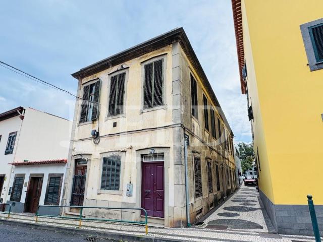 Prédio no Centro do Funchal | Ativo de Investimento com Múlt. 0m² Santa Luzia Funchal