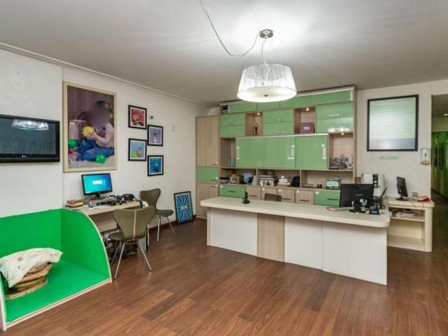 Prédio no bairro Independência com 600m²