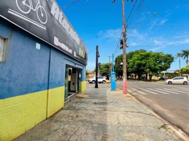Prédio para Venda em Três Lagoas/MS Centro 3 Quartos