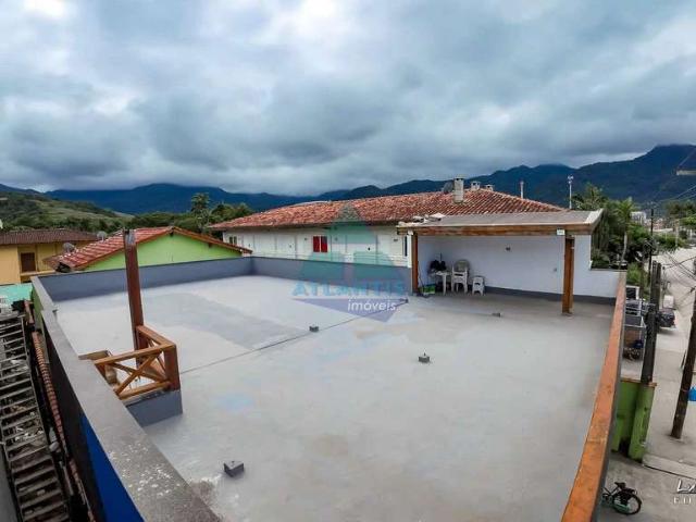 Prédio para Venda em Ubatuba/SP Maranduba 4 Quartos