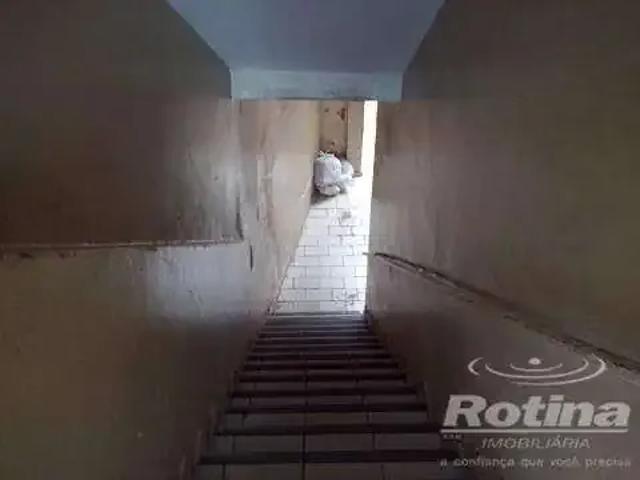 Prédio para Venda em Uberlândia/MG Fundinho